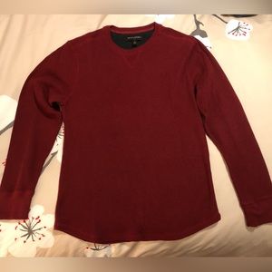 Men’s Banana Republic Red waffle crew long sleeve.